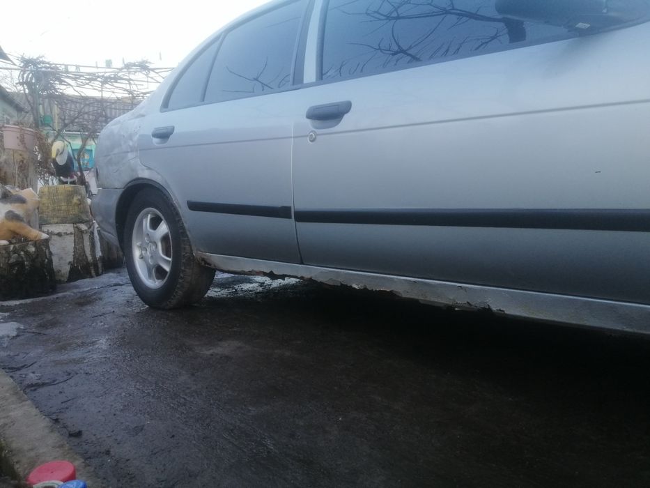 Nissan Almera N15 1996