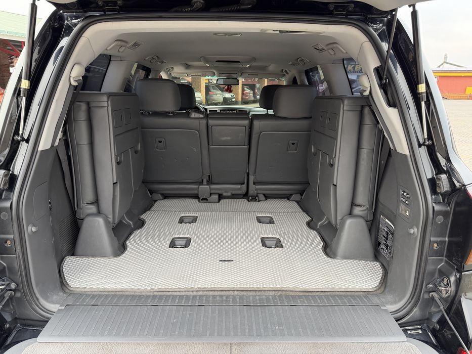 Продам авто Lexus LX570 F Sport