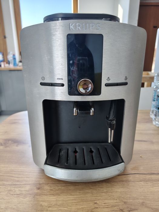 Ekspres Krups EA 82
