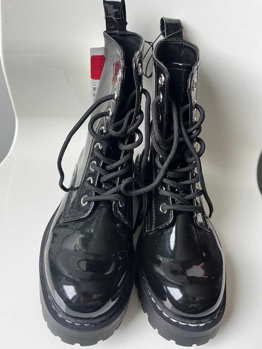 Martens H&M Lakierki Glany Nowe 36 czarne półbuty