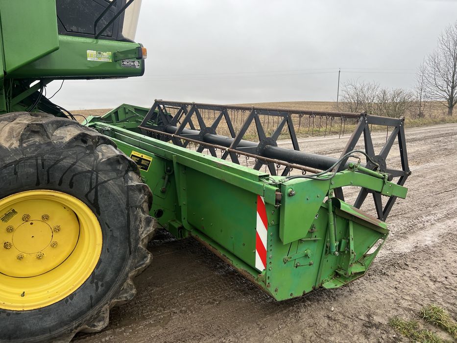 Свіжопривезений комбайн John Deere 1075 жатка 4,2м