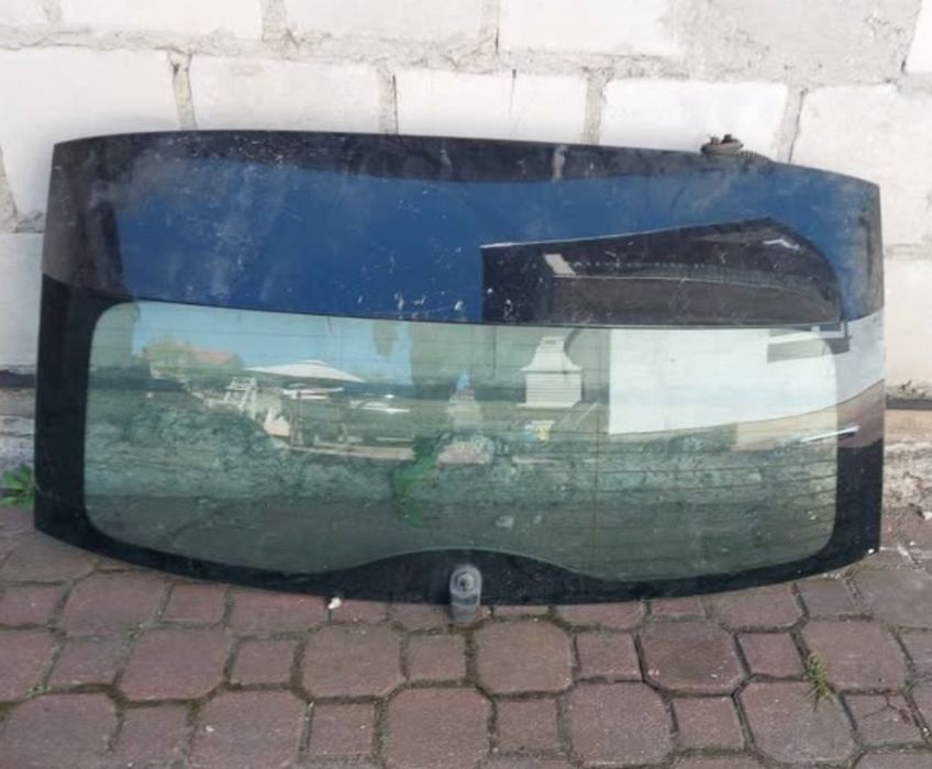 Tylna szyba bmw e46