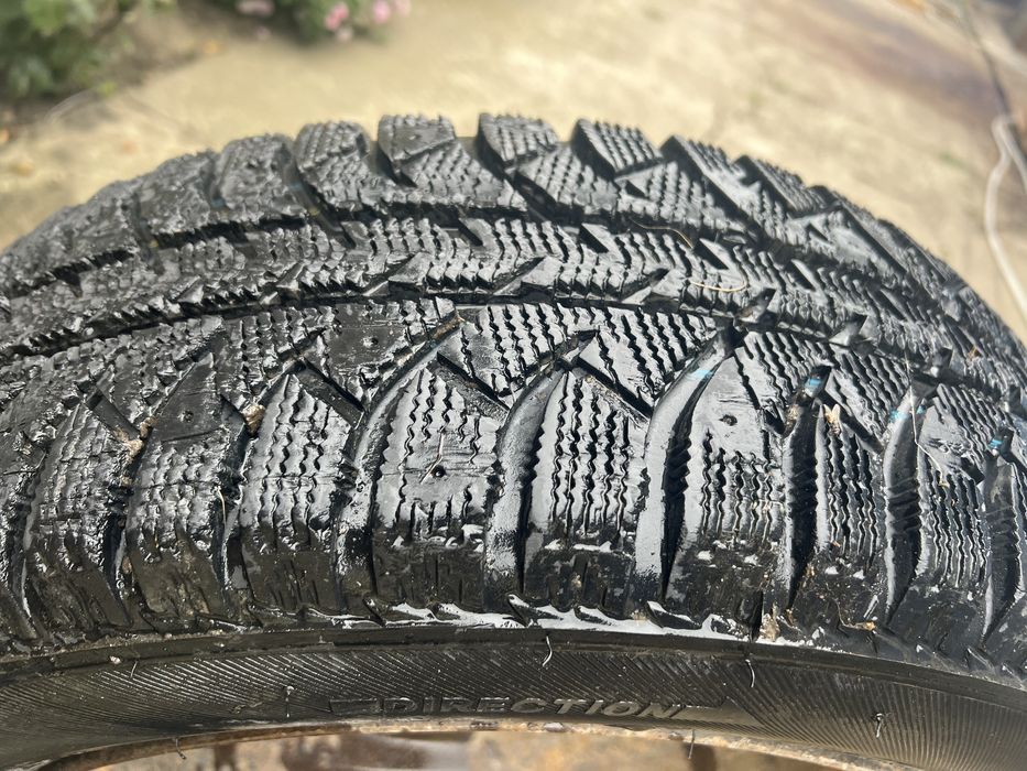 Зимові шини (колеса) 185/65 R15