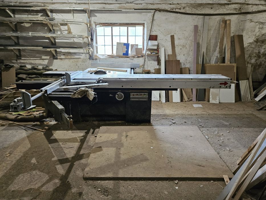 Формато розкрійний станок