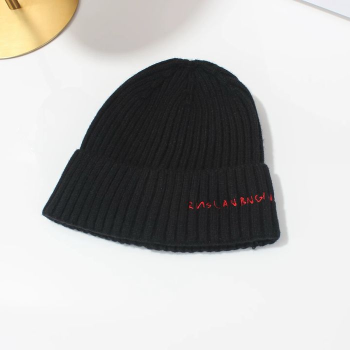 Шапка Ruslan Baginskiy шапка Руслан Багинский руслан багінський rb