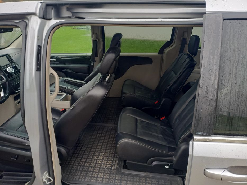 Chrysler Town Country 3.6 LPG uszkodzony