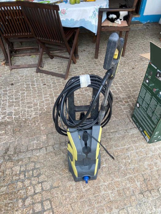 Máquina de pressão de água
