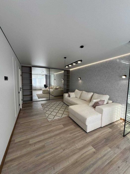 Продаж 2 кімнатна квартира з ремонтом