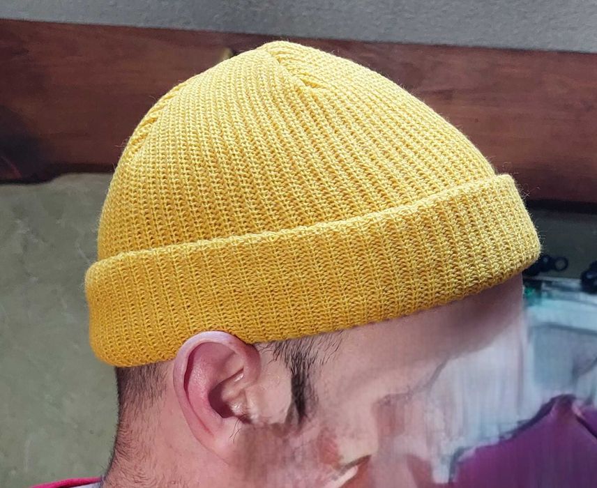 Nowa dzianinowa czapka beanie miodowa unisex