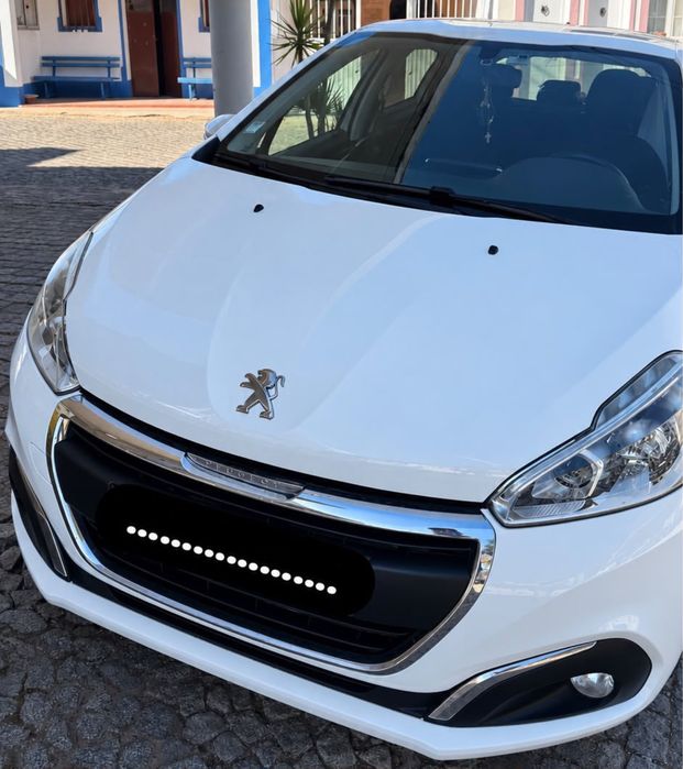 Peugeot 208 1.6 BlueHDi 100cv | 2016 | Económico