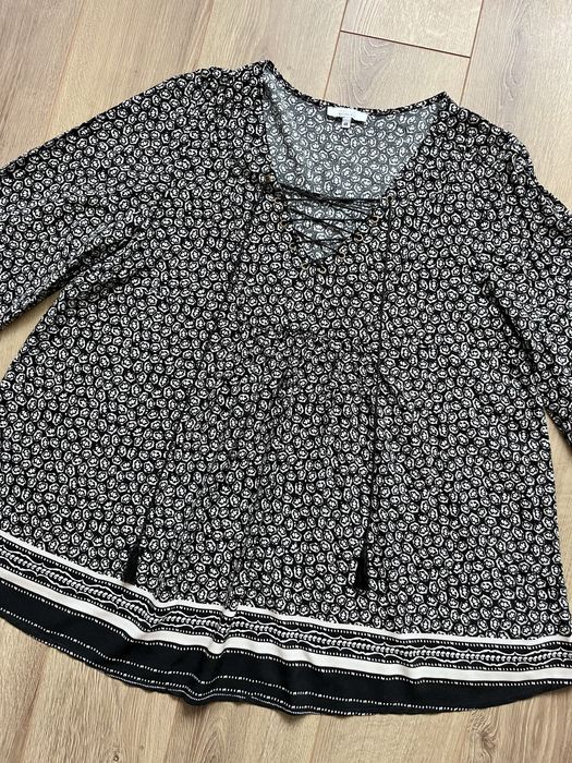 Piękna bluzka BOHO z ozdobnym wiązaniem 48