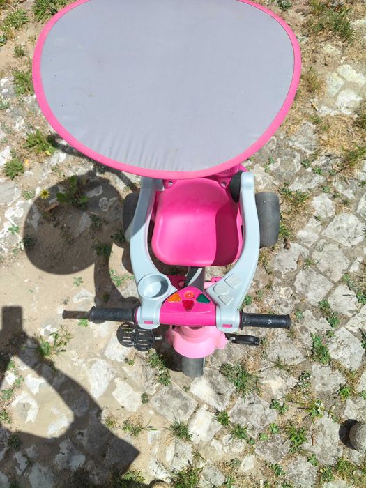 Triciclo Rosa, Feber