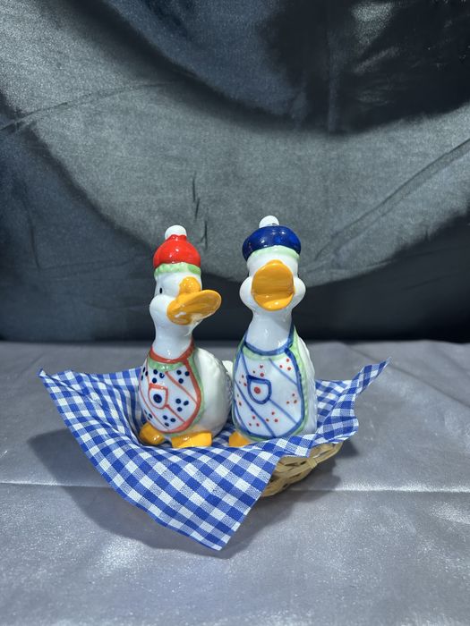 Solniczka i pieprzniczka – Kaczka i kaczorek – Ceramiczny zestaw