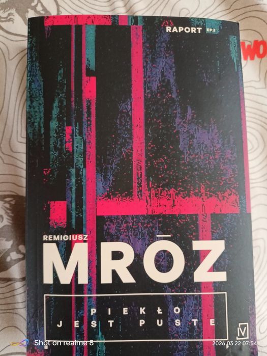 Remigiusz Mróz Piekło jest puste