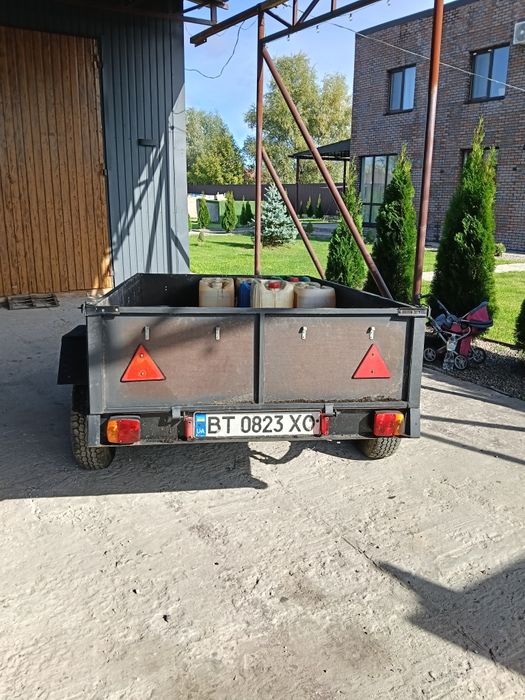 Продам прицеп 17 года