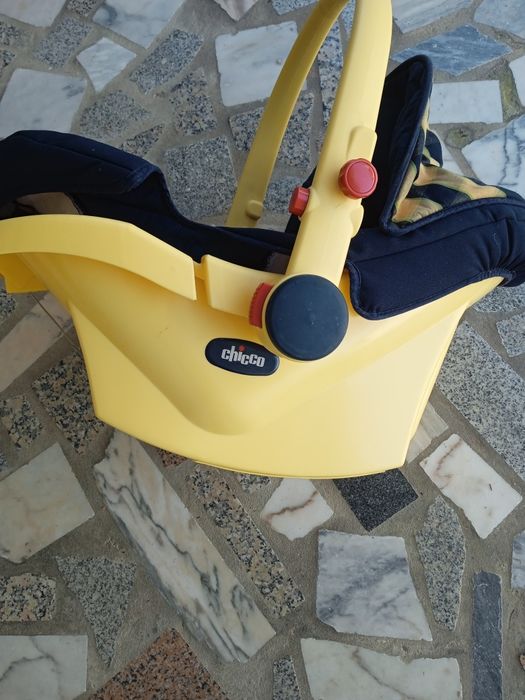 Cadeirinha de bebé