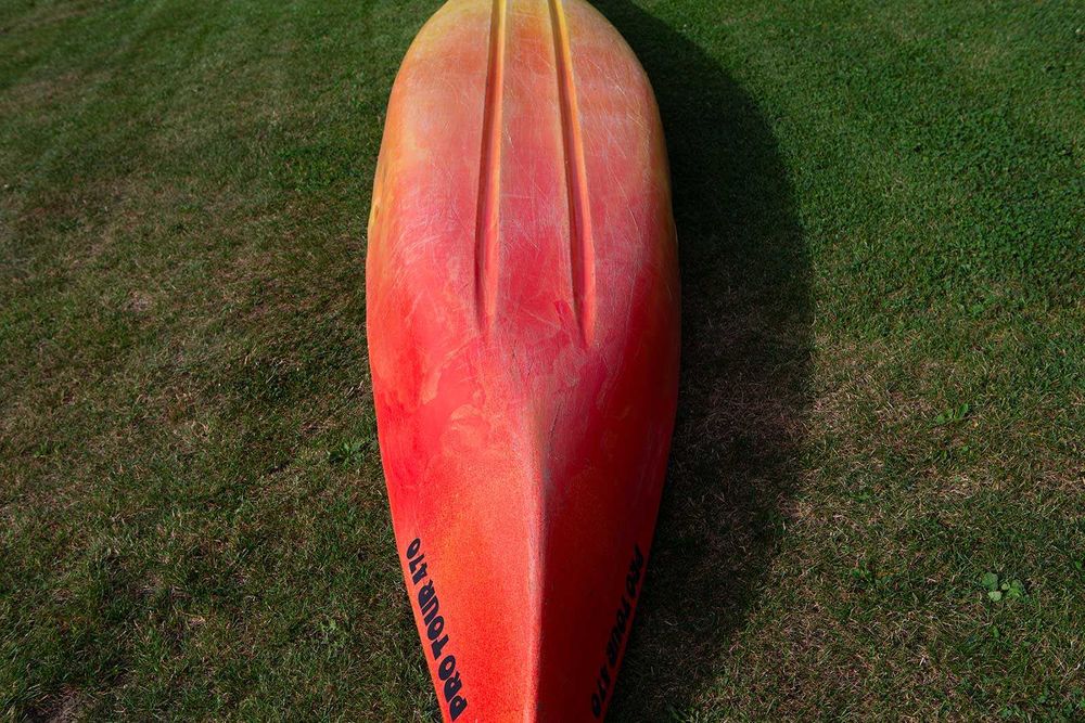 Kajaki polietylenowe Aquarius Pro Tour 470 + wiosła i kamizelki