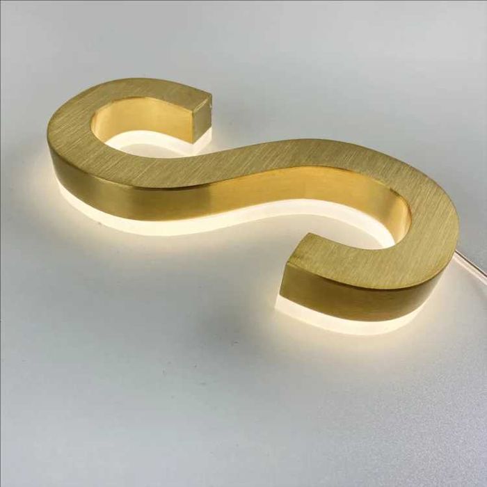 Letras Luminosas LED 3D Personalizadas para Espaços Comerciais