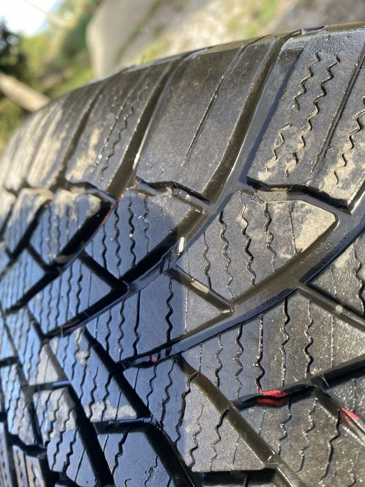 Opony zimowe 16 Bridgestone 4x