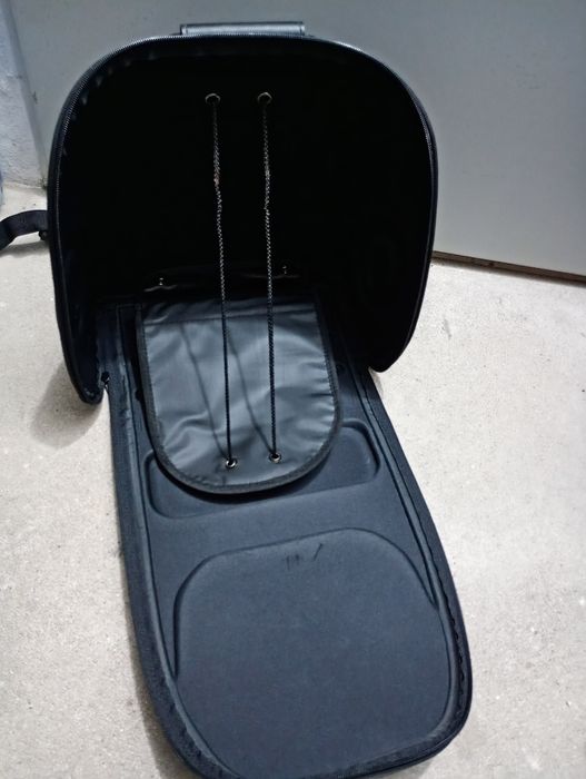 Mochila da marca Átomo impermeável