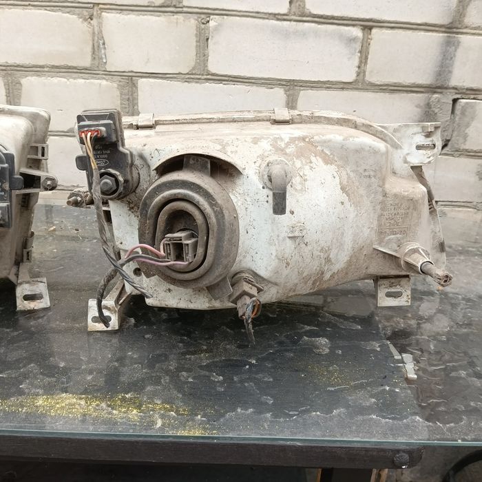 Фары передние Ford Transit 2.5 D/TD 1992-2000 (стеклянные) 2400 пара