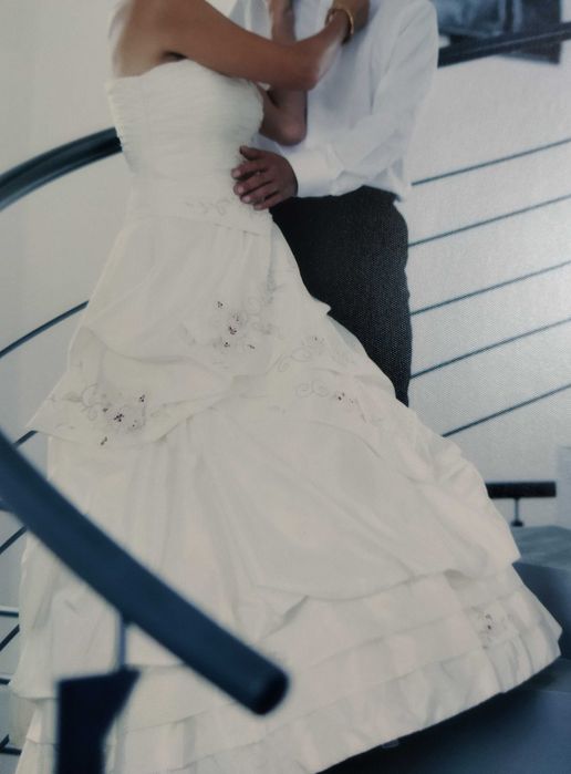 Sprzedam suknię ślubną