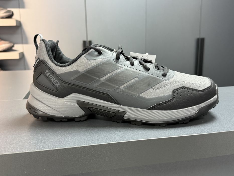 Оригінал кросівки Adidas Terrex Eastrail 3 Climaproof Grey JR4009 (28см,28,5см,29,5см)