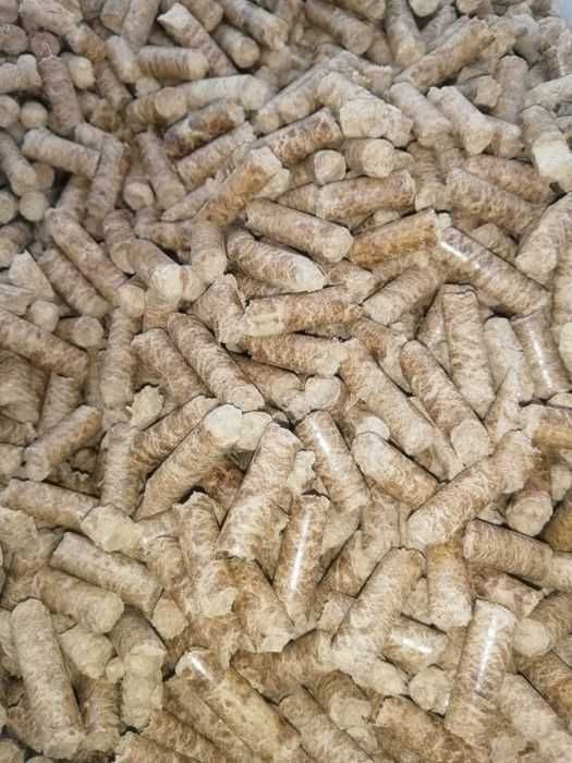 Брикеты Топливные пеллеты Дуб 8мм Хвойные 6мм лузга по 15кг БигБеги 1т