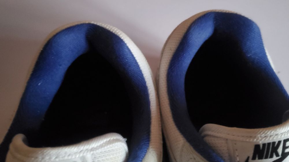 Продам Кросівки NIKE AIR Max Оригінал