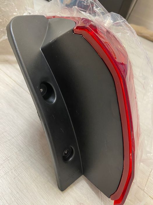 Задні габаритні вогні кіа спортейдж 3