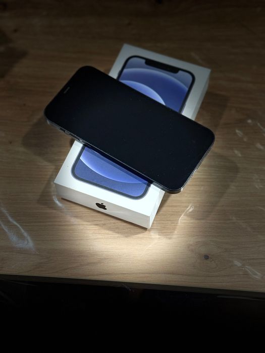 iPhone 12 64GB preto (desbloqueado)
