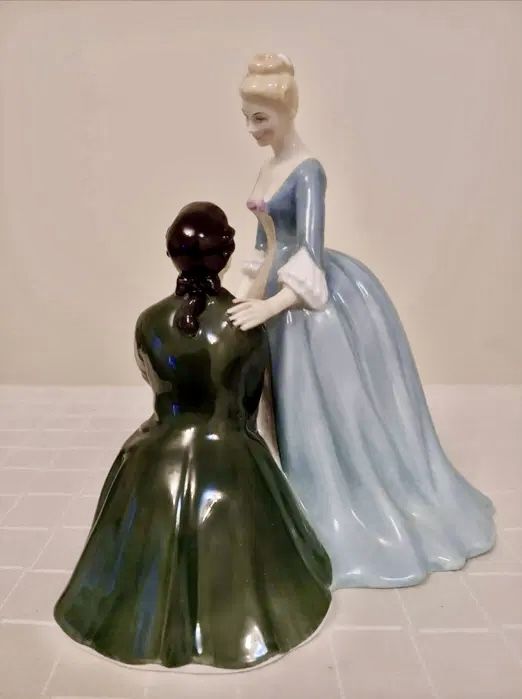 *Royal Doulton Kolekcjonerska Figurka Porcelana Angielska Lalka Para