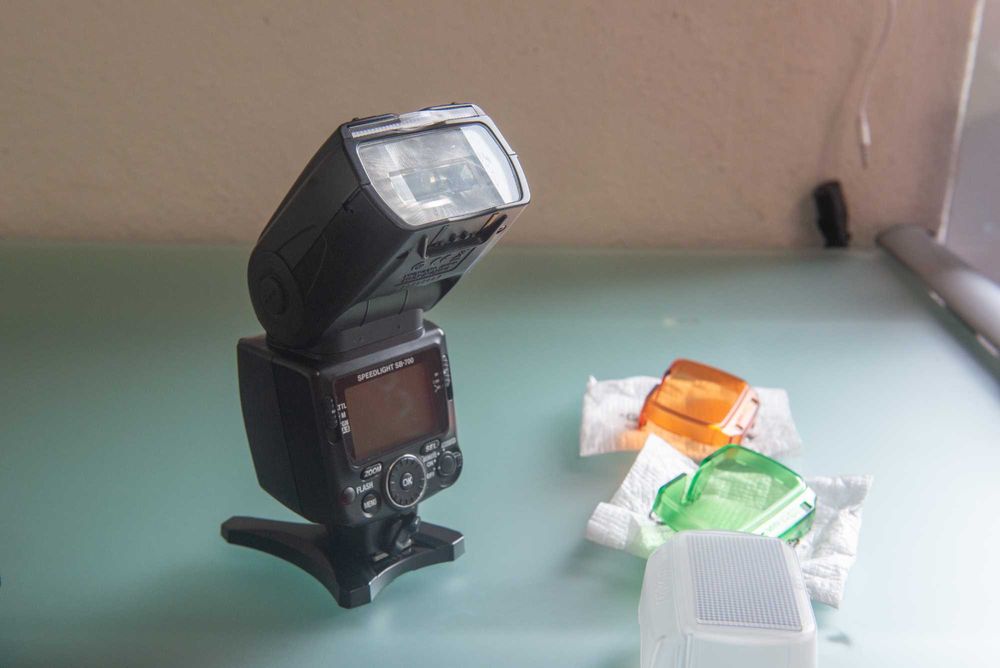 Nikon Sb-700 em excelente estado.