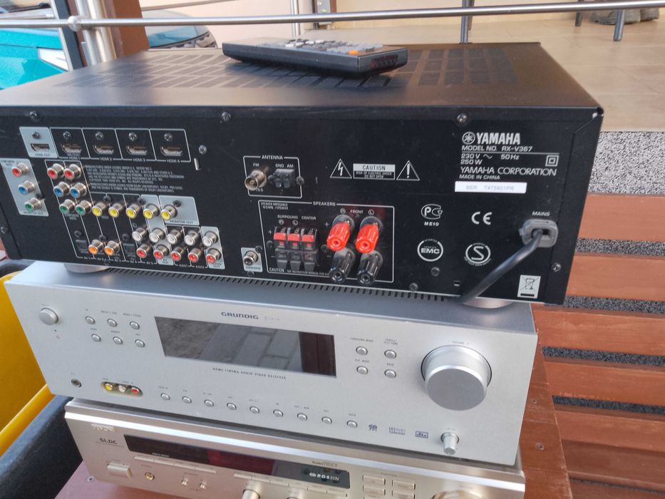 Amplituner Yamaha RX -V367 stan bardzo dobry. uszkodzony.