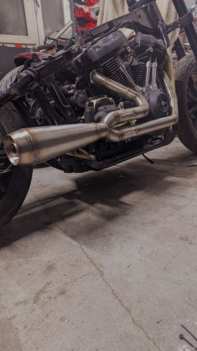 Układy wydechowe motocykle, wydech motocyklowy custom Harley Davidson