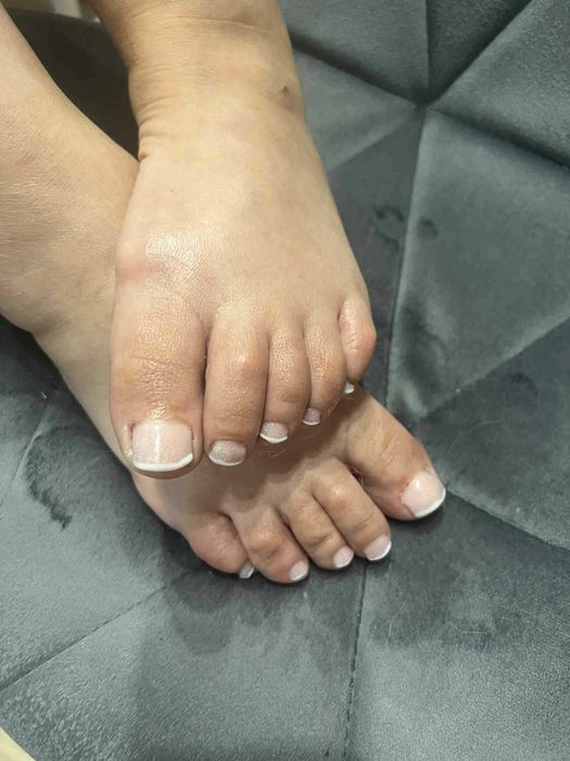manicure , pedicure hybrydowy, tytanowy