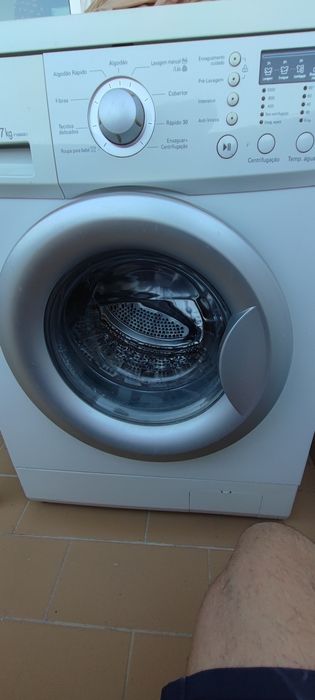 Maquina lavar roupa LG 7kg