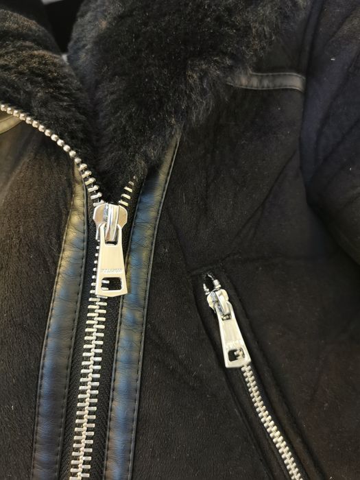 Kurtka z misiem czarna PULL&BEAR futrzany kołnierz