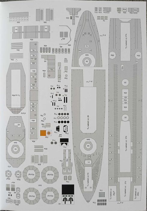 Model kartonowy Answer 1/2010 niszczyciel ORP BURZA + wręgi