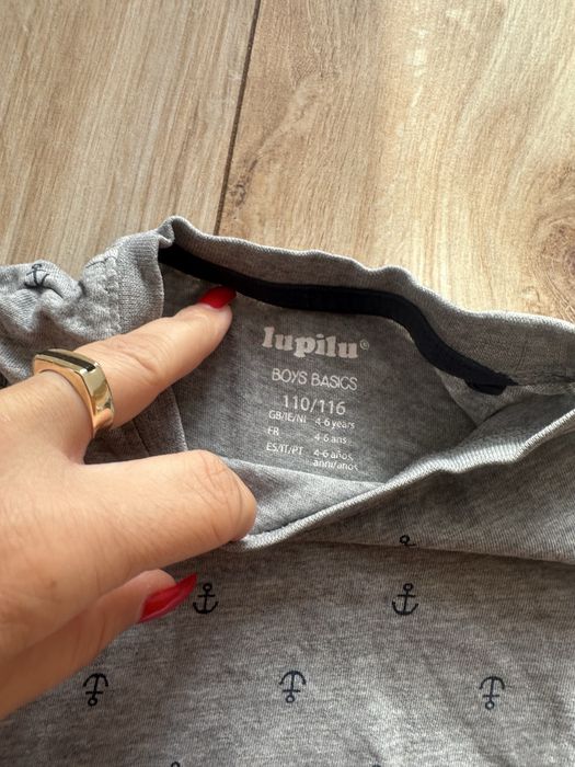 T-shirt marki lupilu rozmiar 110/116 cm