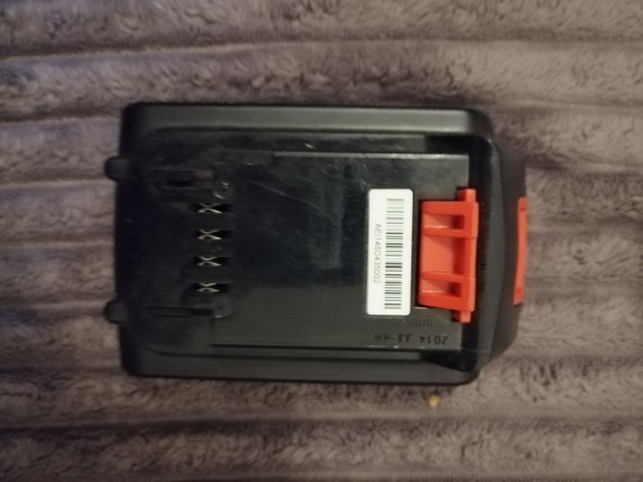 продам аккумулятор Black Decker 18в