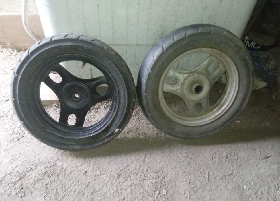 Колесо до скутера