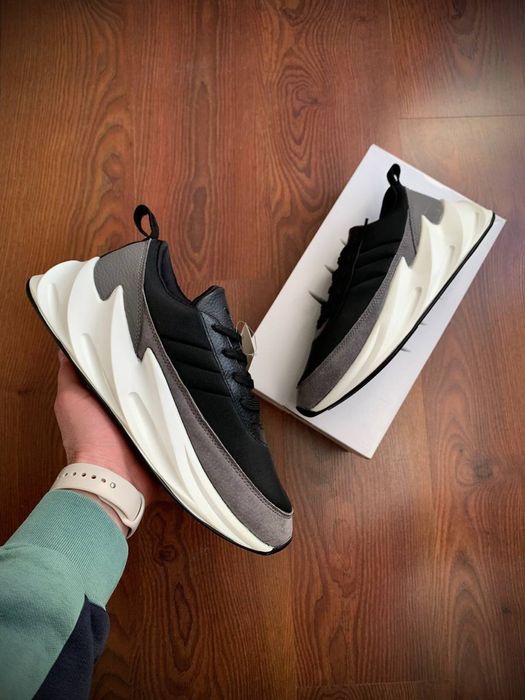 Adidas Shark Black & Gray & White