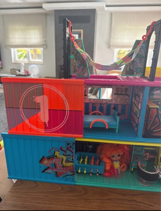 Casa L.O.L Surprise com Acessorios