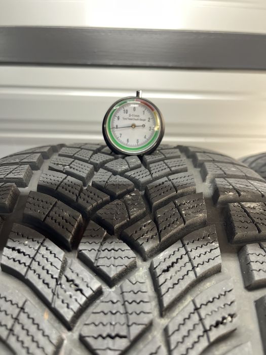 Зимові шини 265/40r21 Good Year. Ціна 10000 грн/шт.