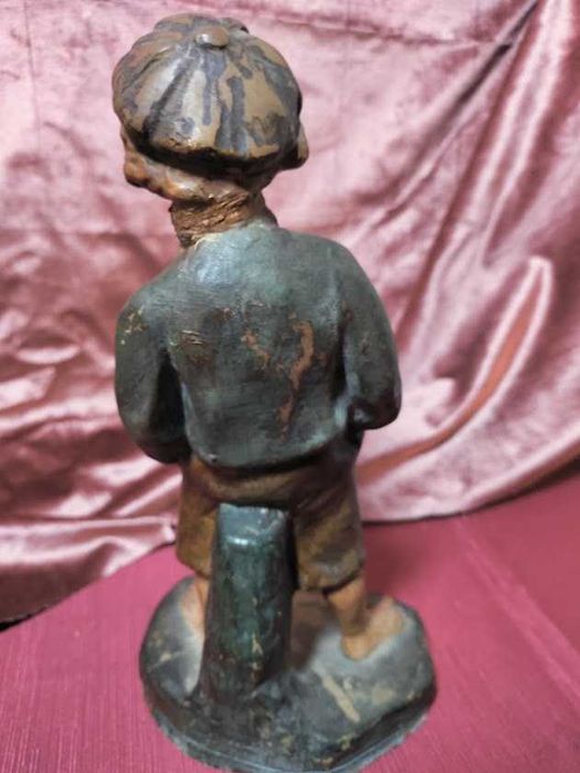 Escultura em Terracota "Miúdo Regila"