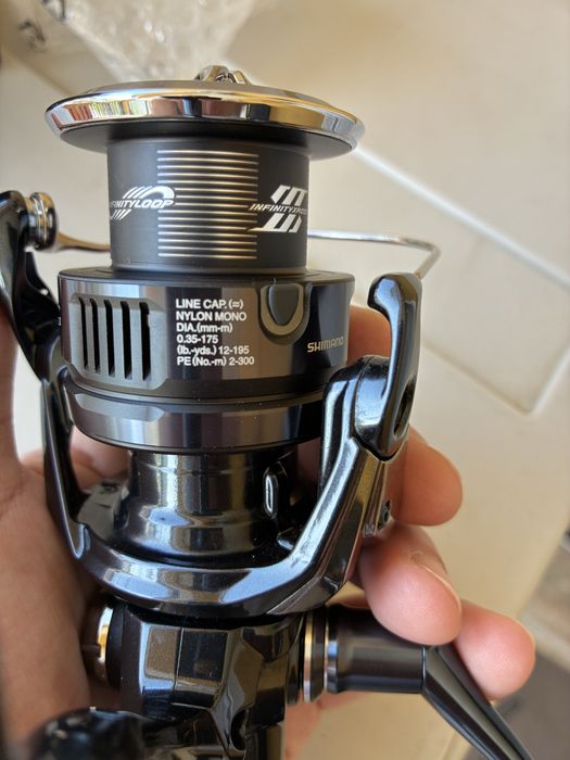 Carreto de spinning Shimano Twin Power XD C5000XG-B Como Novo — Usado 2x — Estado Irrepreensível — 340€ Fixo made in Japan