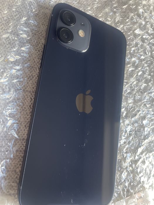 Iphone 12 Novo …….