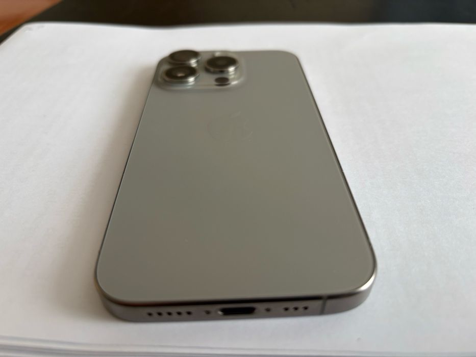 IPhone 15 Pro 256gb esim