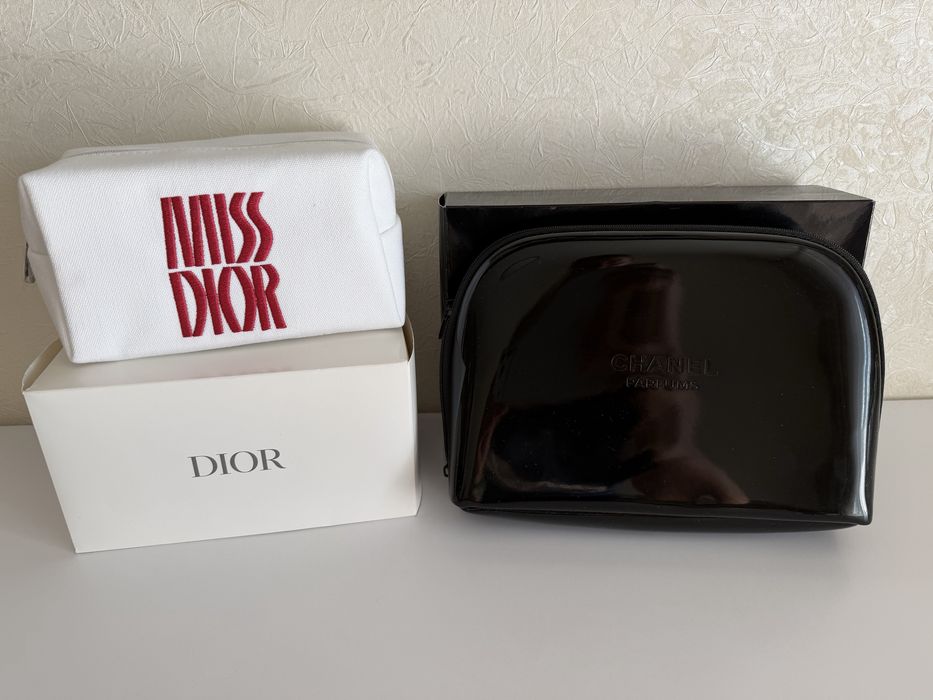 Косметичка Chanel, Miss Dior
